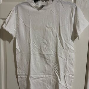 Gildan White Short Sleeve Crew Neck Tee
